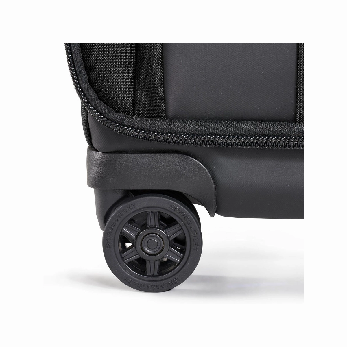 ZDX International Carry-On Expandable Spinner 21"